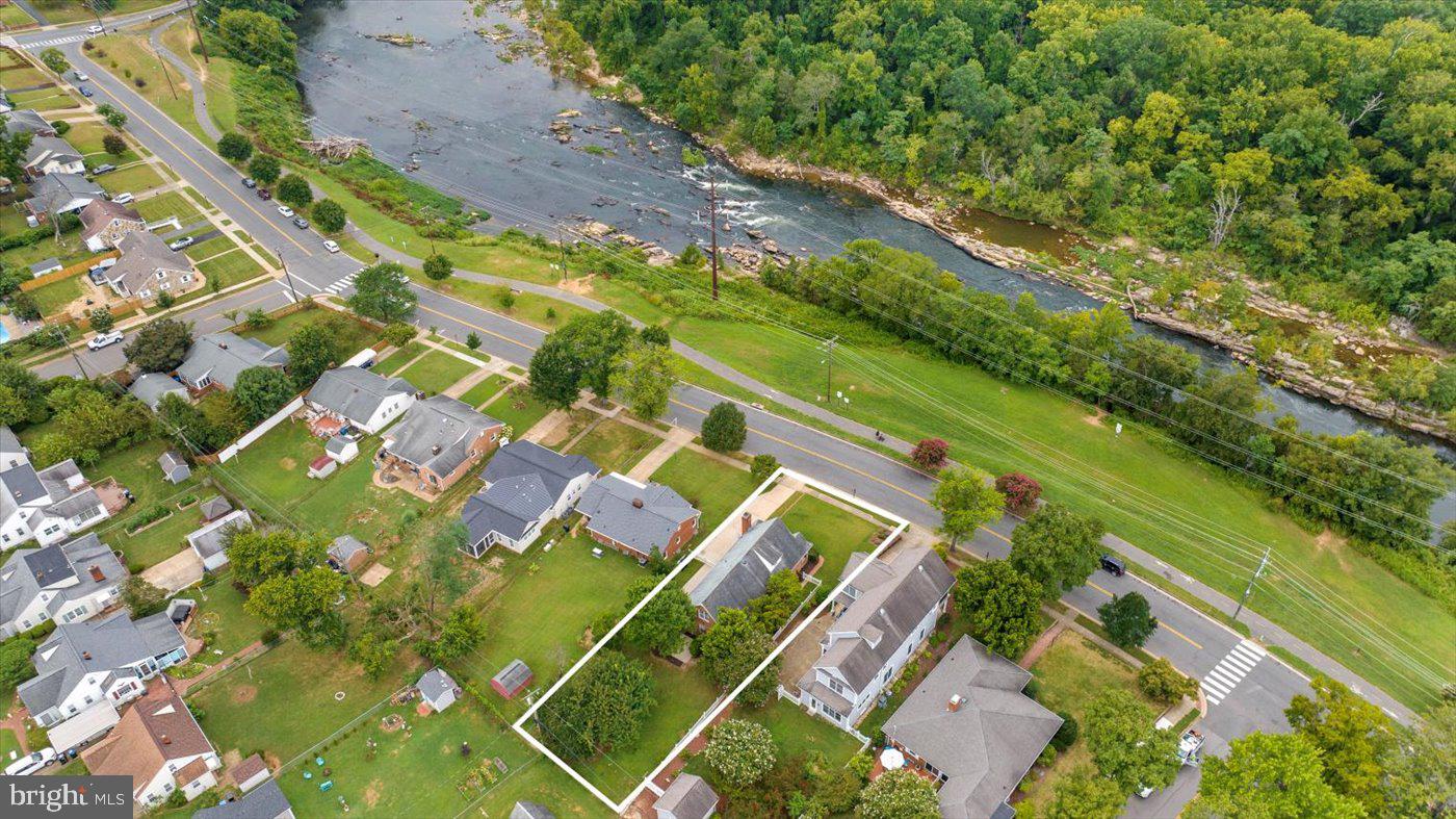 408 Riverside Drive Fredericksburg, VA 22401 - Photo 35 of 61