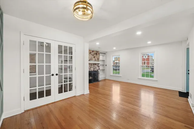 $360,000 | 1811 North 72nd Court, Elmwood Park, IL 60707