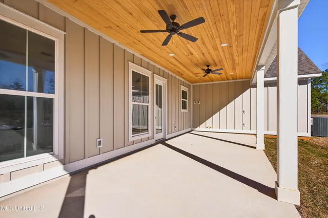 $325,000 | 3 Shadow Wood Drive, Perkinston, MS 39573