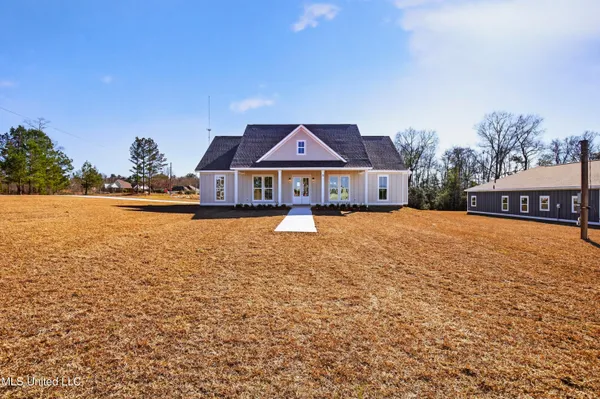 $325,000 | 3 Shadow Wood Drive, Perkinston, MS 39573