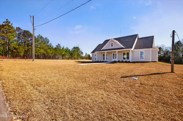$325,000 | 3 Shadow Wood Drive, Perkinston, MS 39573