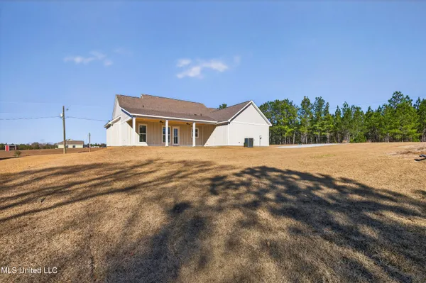 $325,000 | 3 Shadow Wood Drive, Perkinston, MS 39573