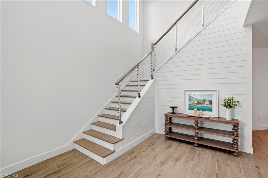 115 Cambria Lane Naples, FL 34112 - Photo 16 of 38