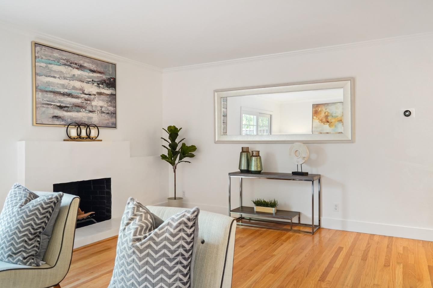 831 Flin Way Sunnyvale, CA 94087 - Photo 16 of 55 a living room with furniture