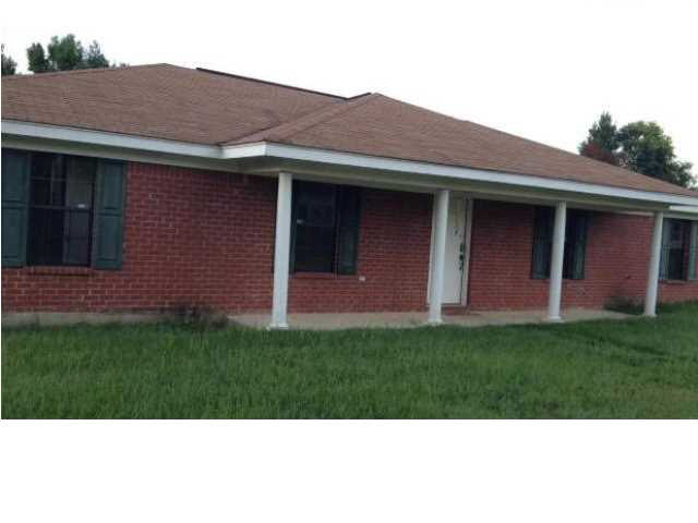 1007 Beall Road Hazlehurst, MS 39083 - Photo 1 of 12 Photo 1