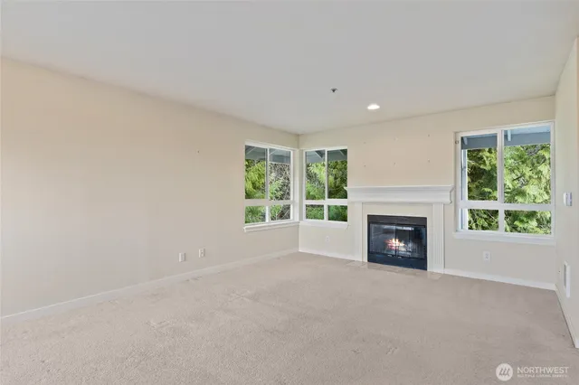 $2,300 | 3926 243rd Place Southeast, Unit H304, Bothell, WA 98021