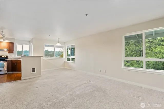 $2,300 | 3926 243rd Place Southeast, Unit H304, Bothell, WA 98021