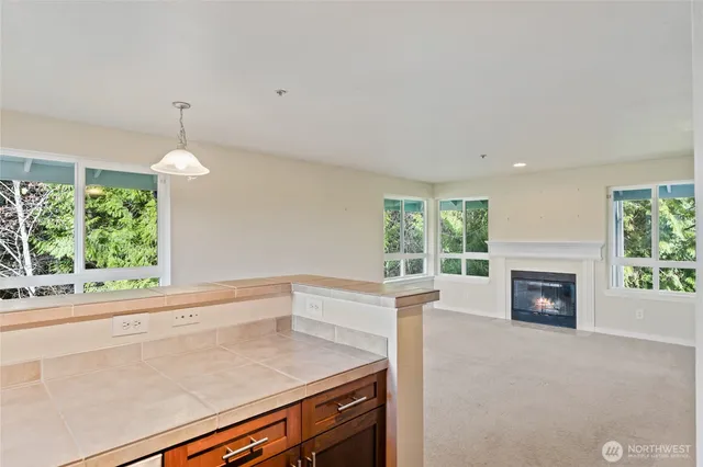 $2,300 | 3926 243rd Place Southeast, Unit H304, Bothell, WA 98021