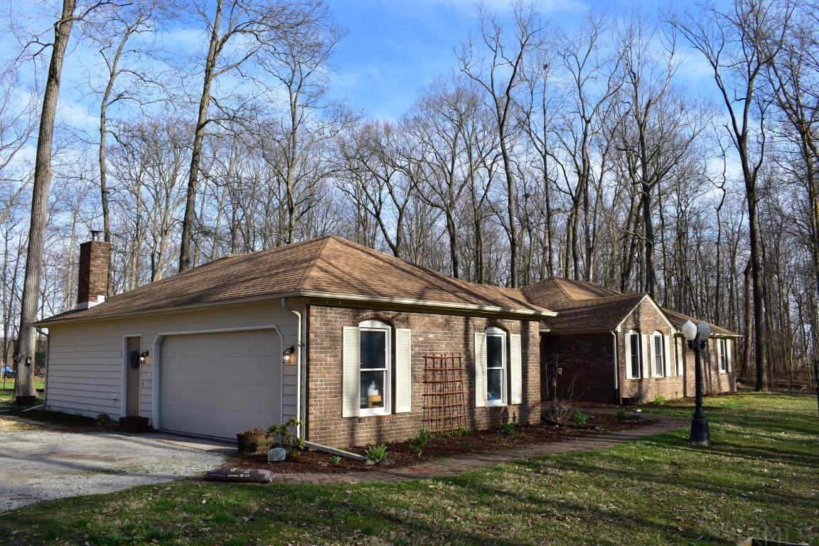 3615 McComb Road Huntertown, IN 46748 - Photo 2 of 36