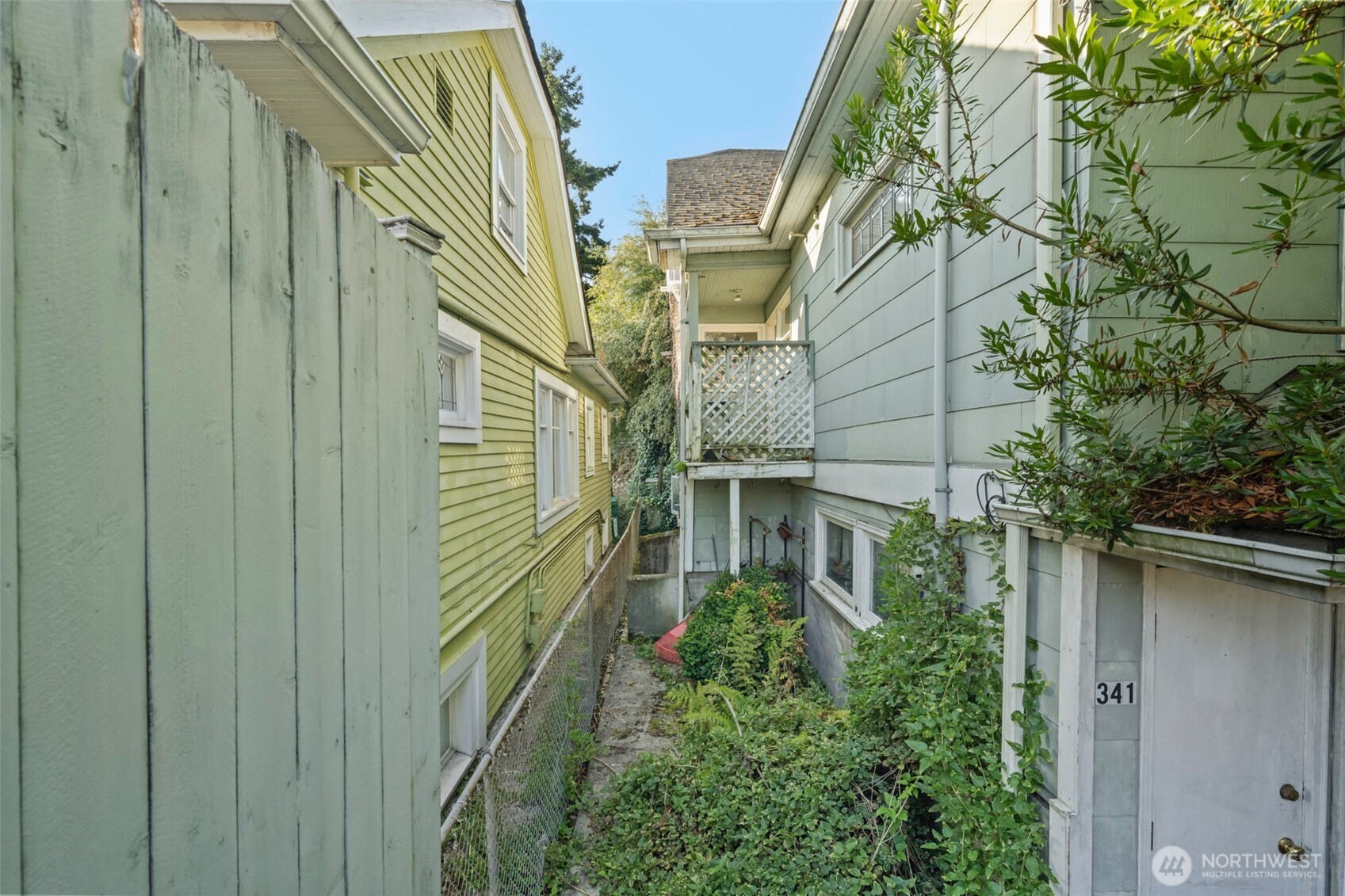 341 Northeast 51st Street Seattle, WA 98105 - Photo 26 of 28