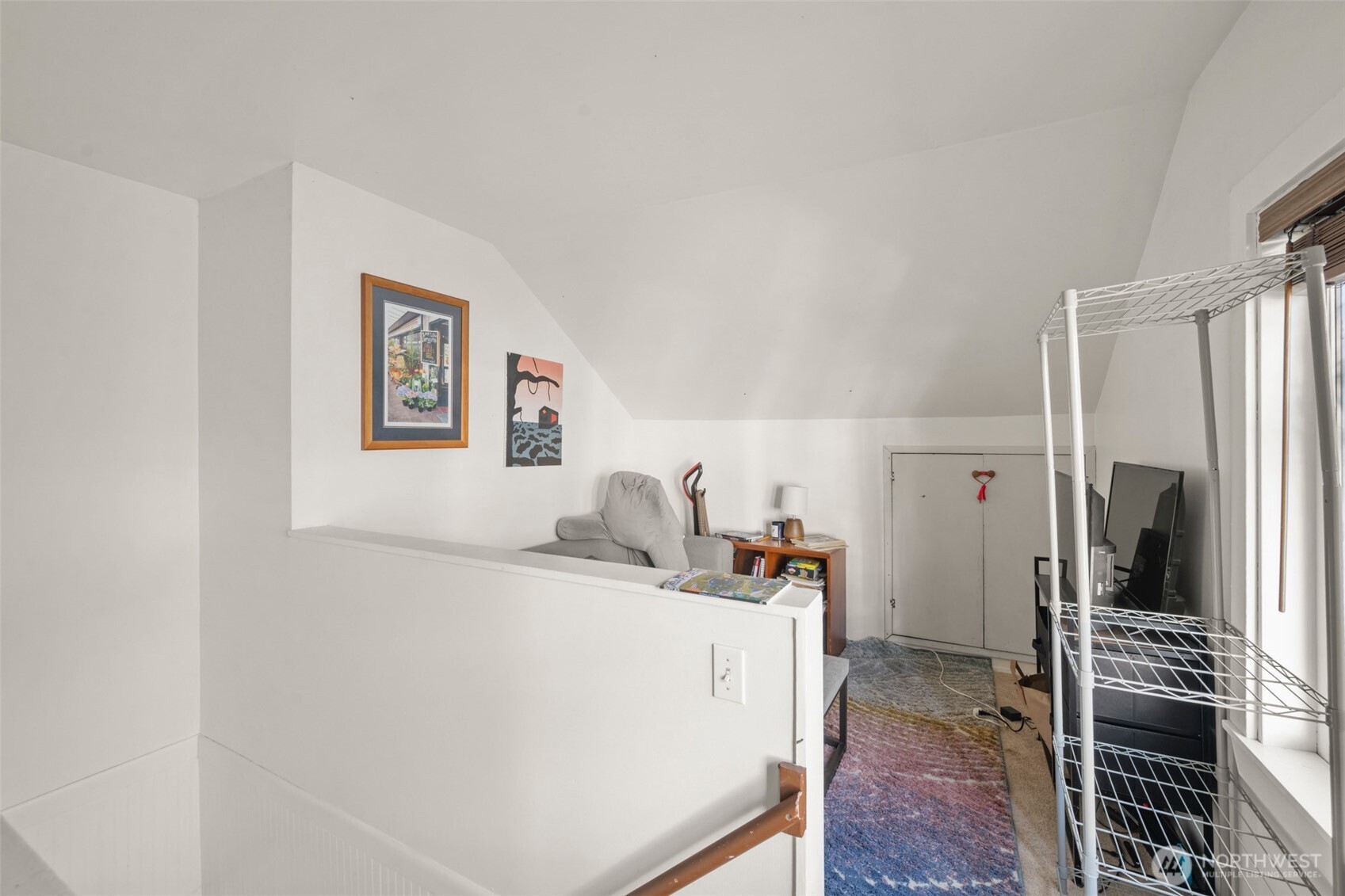 341 Northeast 51st Street Seattle, WA 98105 - Photo 4 of 28