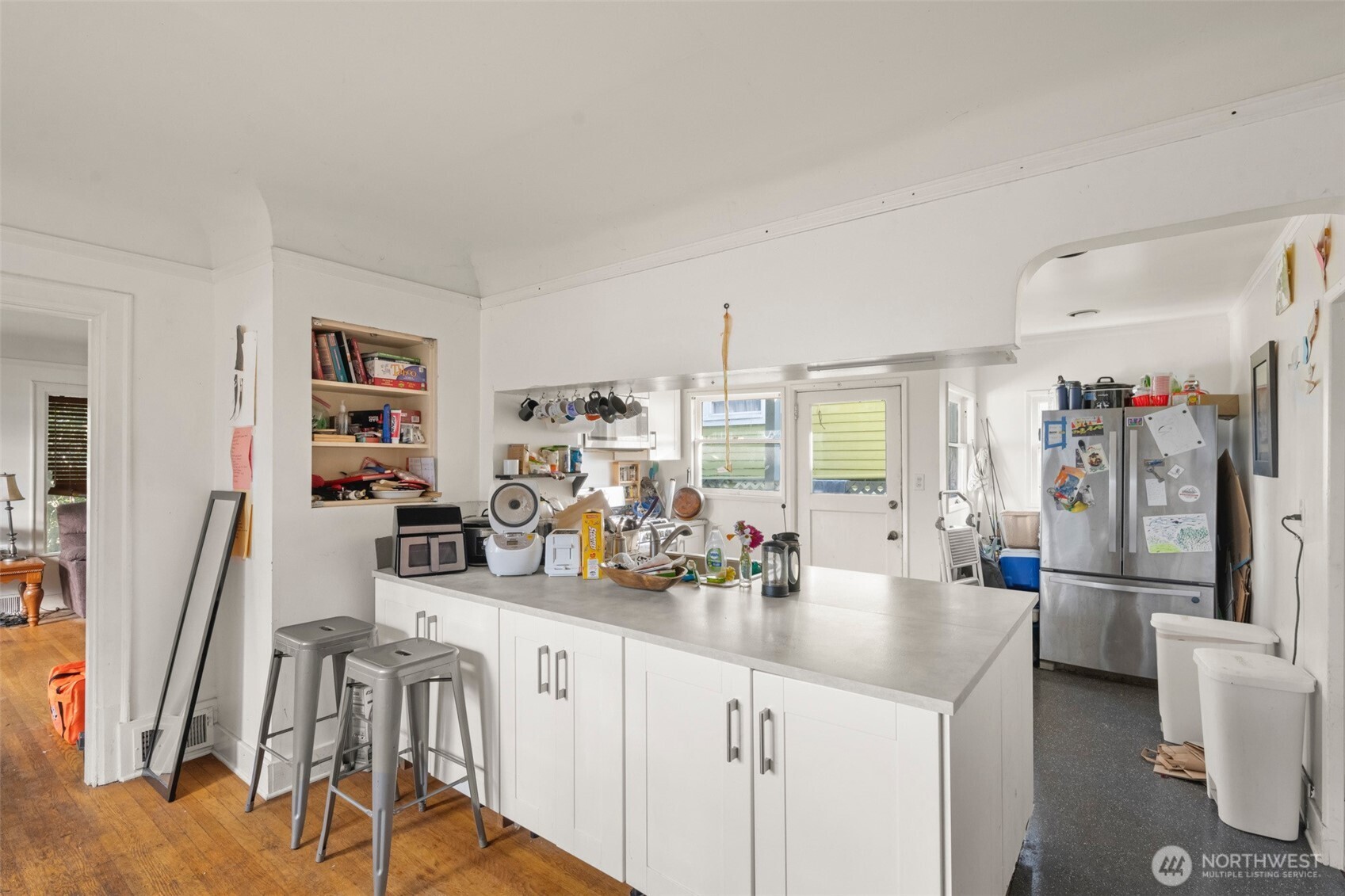 341 Northeast 51st Street Seattle, WA 98105 - Photo 9 of 28