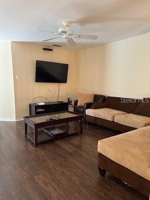 1746 Heron Cove Drive Lutz, FL 33549 - Photo 35 of 40