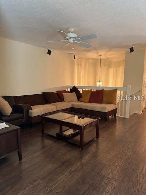 1746 Heron Cove Drive Lutz, FL 33549 - Photo 37 of 40