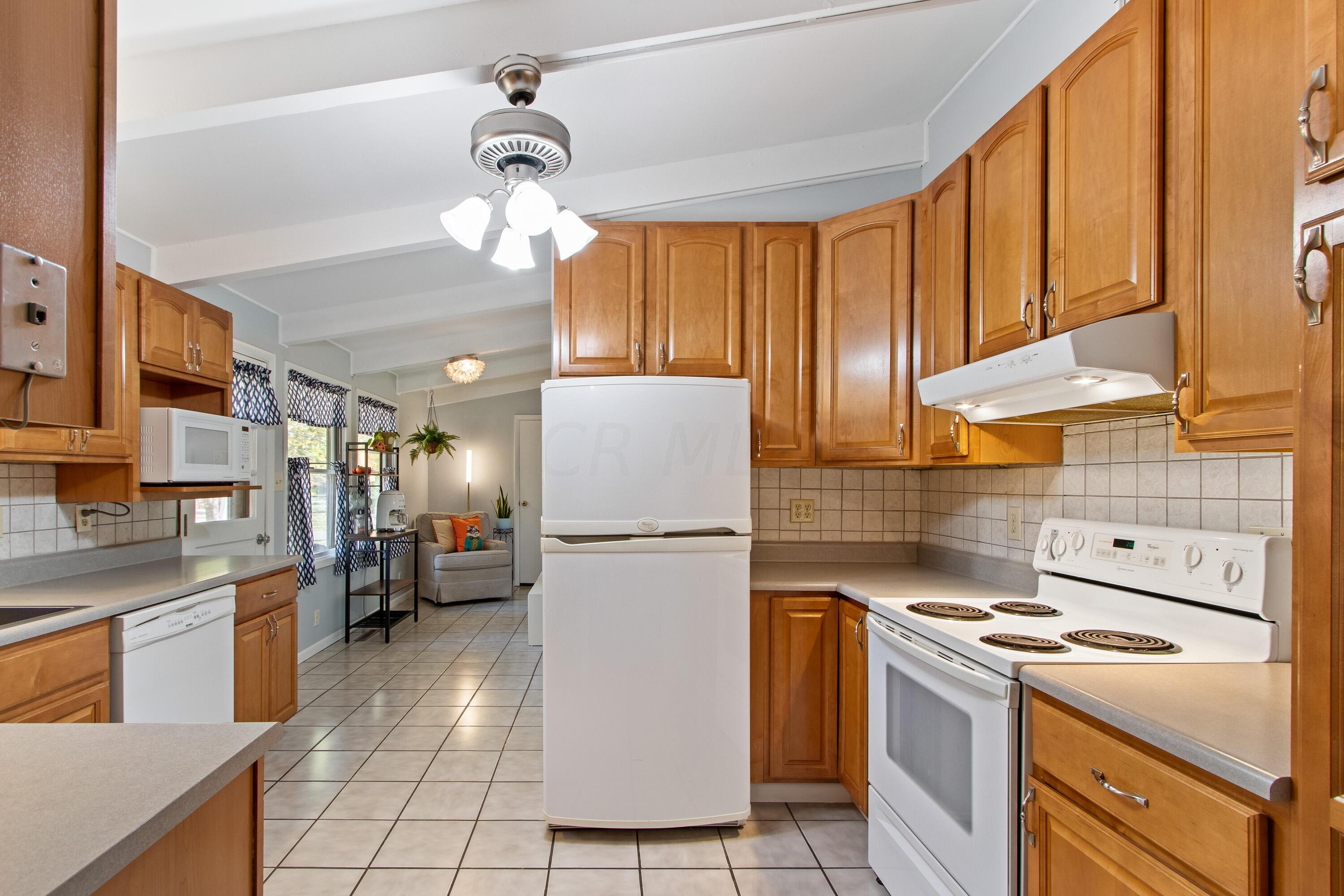 3840 Saturn Road Hilliard, OH 43026 - Photo 11 of 29 3840 Saturn Road-11.jpg-FULL