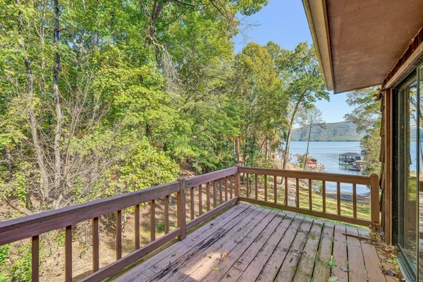 $1,100,000 | 101 Arbor Lane, Huddleston, VA 24104