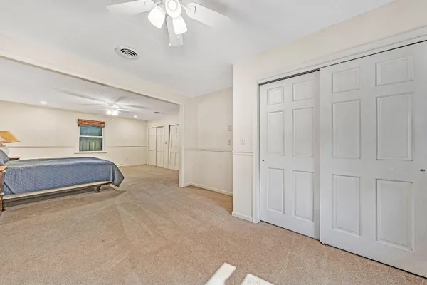 $1,100,000 | 101 Arbor Lane, Huddleston, VA 24104