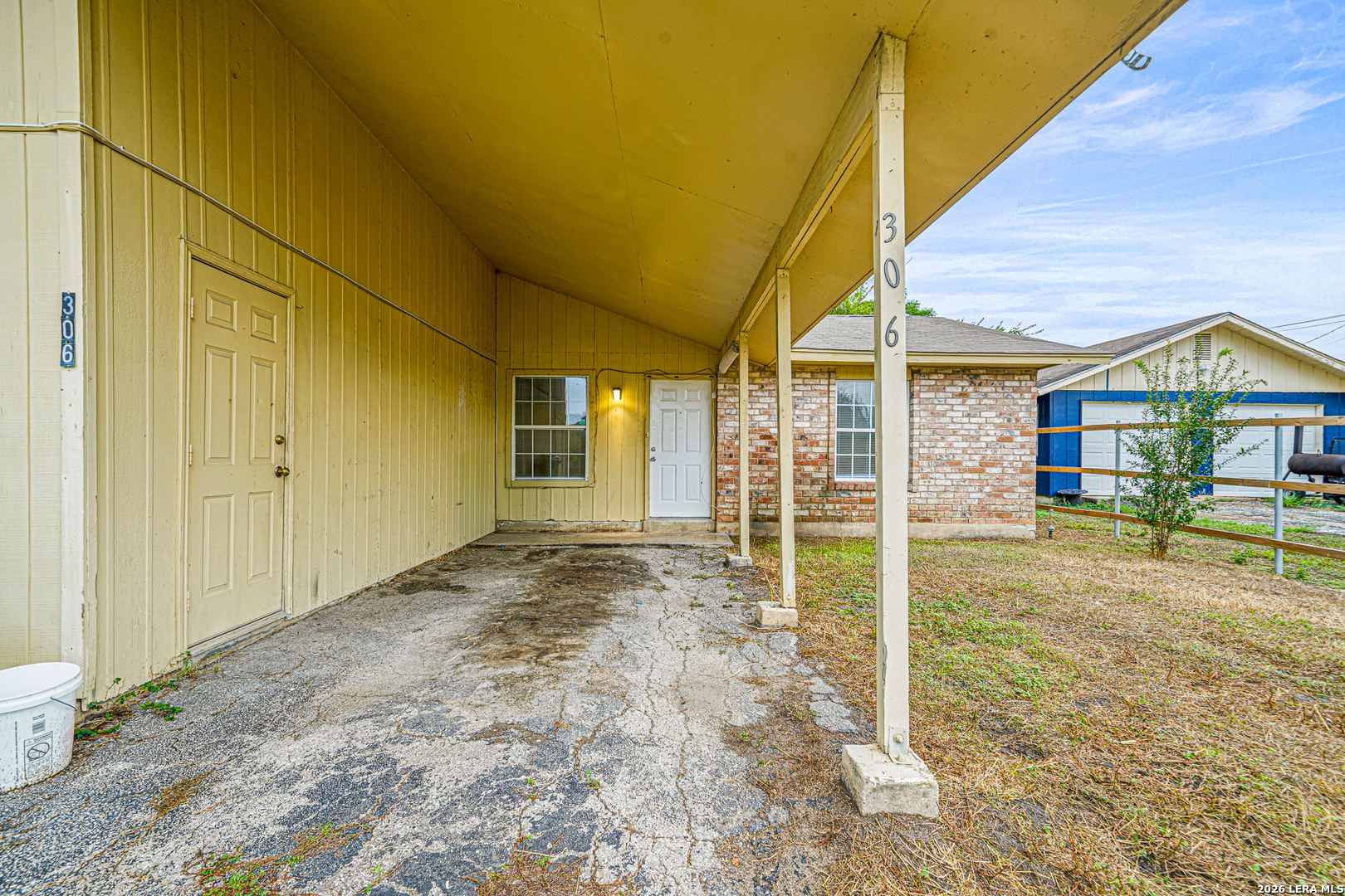306 North Seguin Road Converse, TX 78109 - Photo 1 of 18 Gallery Image 1