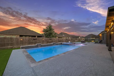 $499,000 | 26102 Pond Lily Circle, Richmond, TX 77406