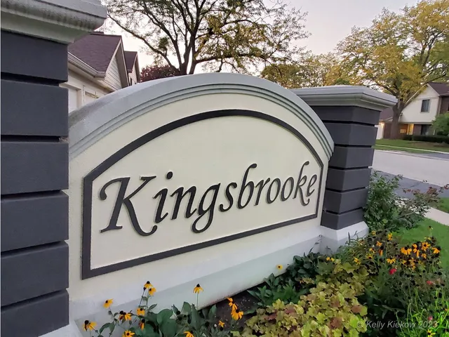 $259,900 | 2308 North Old Hicks Road, Unit 3, Palatine, IL 60074