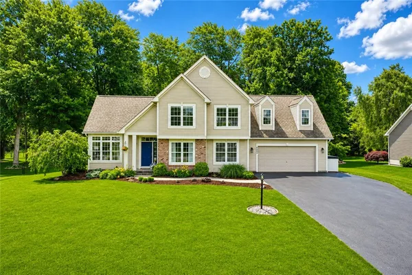 $424,900 | 6064 Southbrook Drive, Ontario, NY 14519