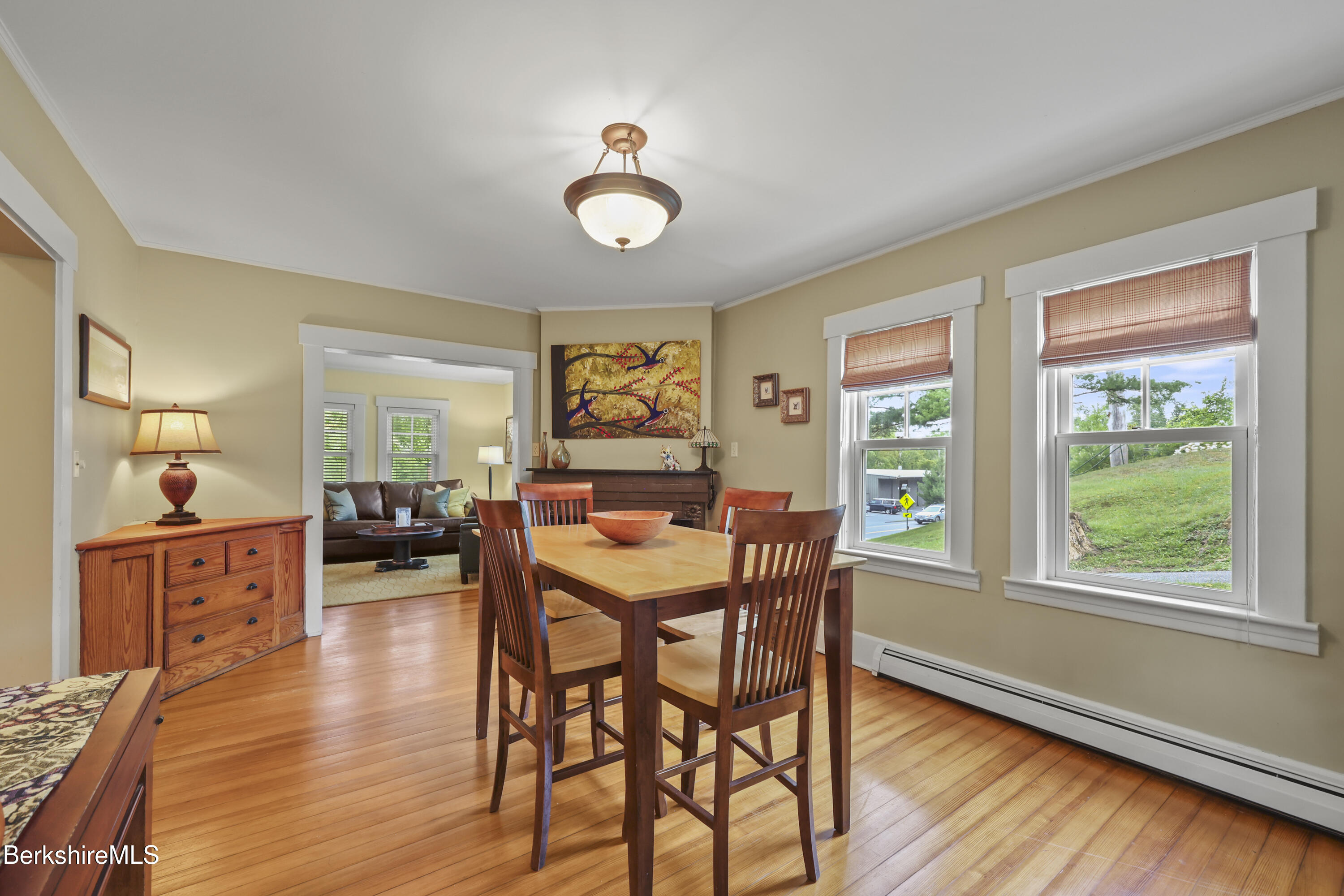 662 North Hoosac Road Williamstown, MA 01267 - Photo 20 of 55 100 Dining Room