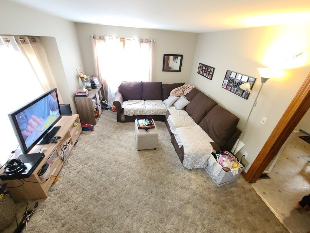 172 Bemis Road Fitchburg, MA 01420 - Photo 1 of 26 Gallery Image 1