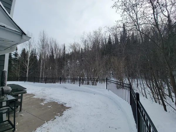 $670,000 | 526 West 5th Street, Grand Marais, MN 55604