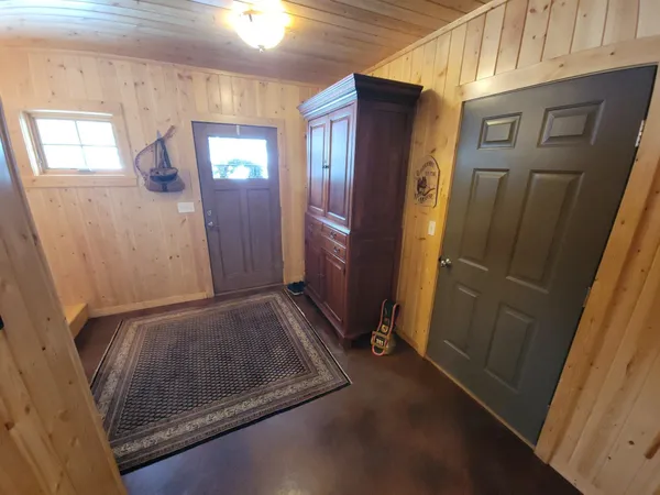 $670,000 | 526 West 5th Street, Grand Marais, MN 55604