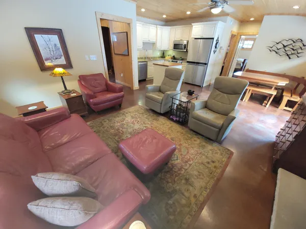 $670,000 | 526 West 5th Street, Grand Marais, MN 55604