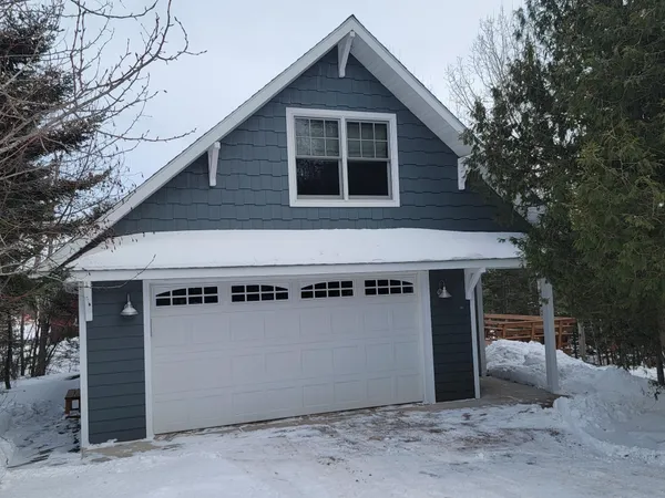 $670,000 | 526 West 5th Street, Grand Marais, MN 55604