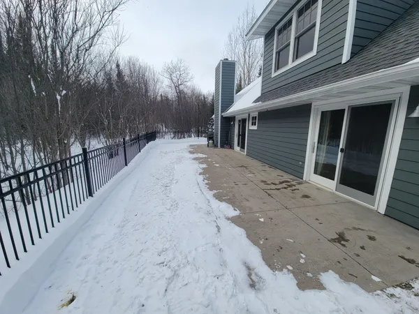 $670,000 | 526 West 5th Street, Grand Marais, MN 55604