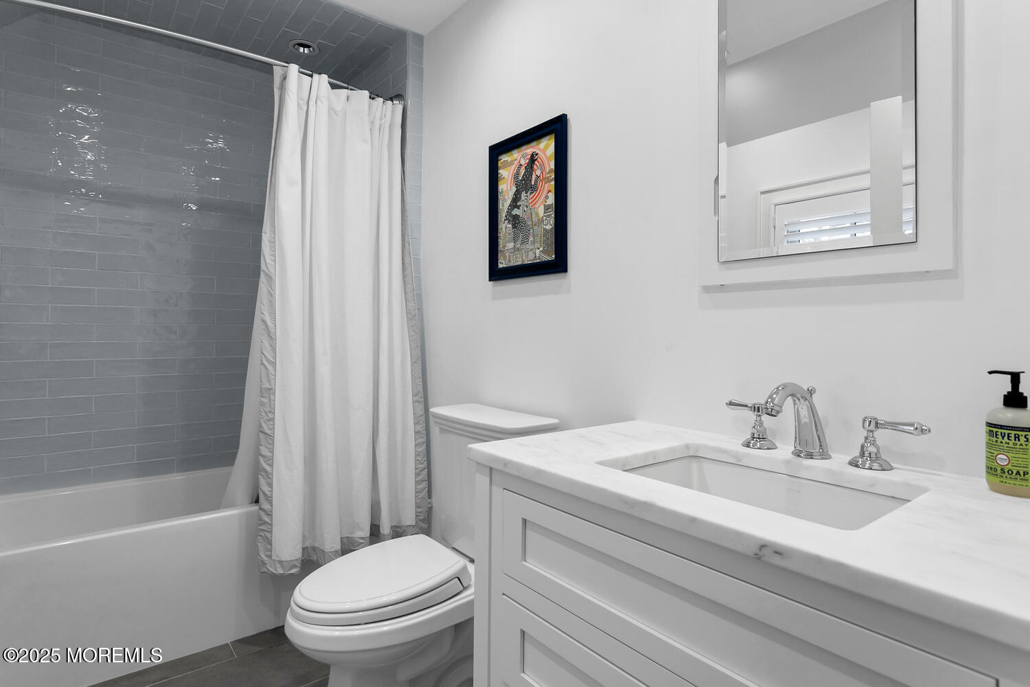 60 Rustic Terrace Little Silver, NJ 07739 - Photo 19 of 40 60 Rustic Terrace Little-large-042-066-4