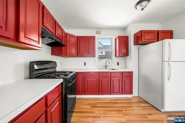 $2,500 | 539 Bergen Boulevard, Ridgefield, NJ 07657