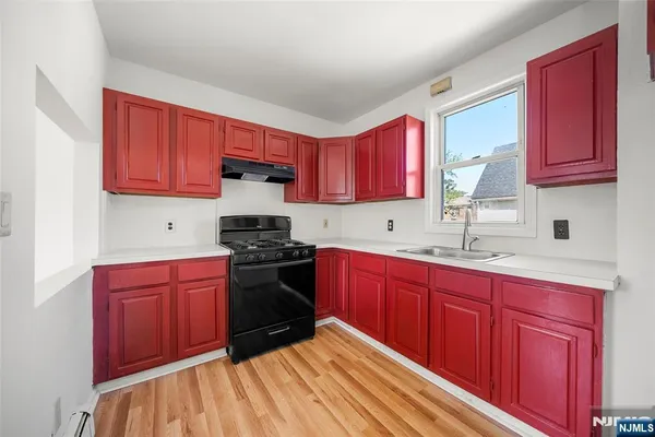 $2,500 | 539 Bergen Boulevard, Ridgefield, NJ 07657
