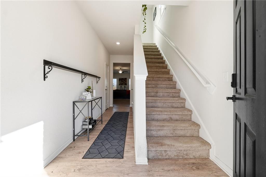 814 Robbie Lane Monroe, GA 30655 - Photo 3 of 35