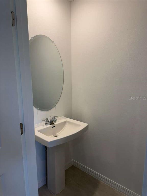 2848 Skyline Loop Kissimmee, FL 34758 - Photo 6 of 13