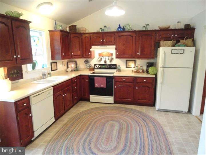 2339 Colflesh Road Perkiomenville, PA 18074 - Photo 4 of 25 Kitchen