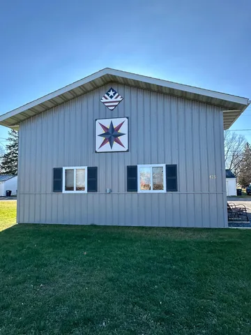 $129,000 | 425 4th Street, International Falls, MN 56649