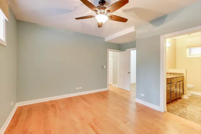 $399,000 | 1416 West Farwell Avenue, Unit 1R, Chicago, IL 60626