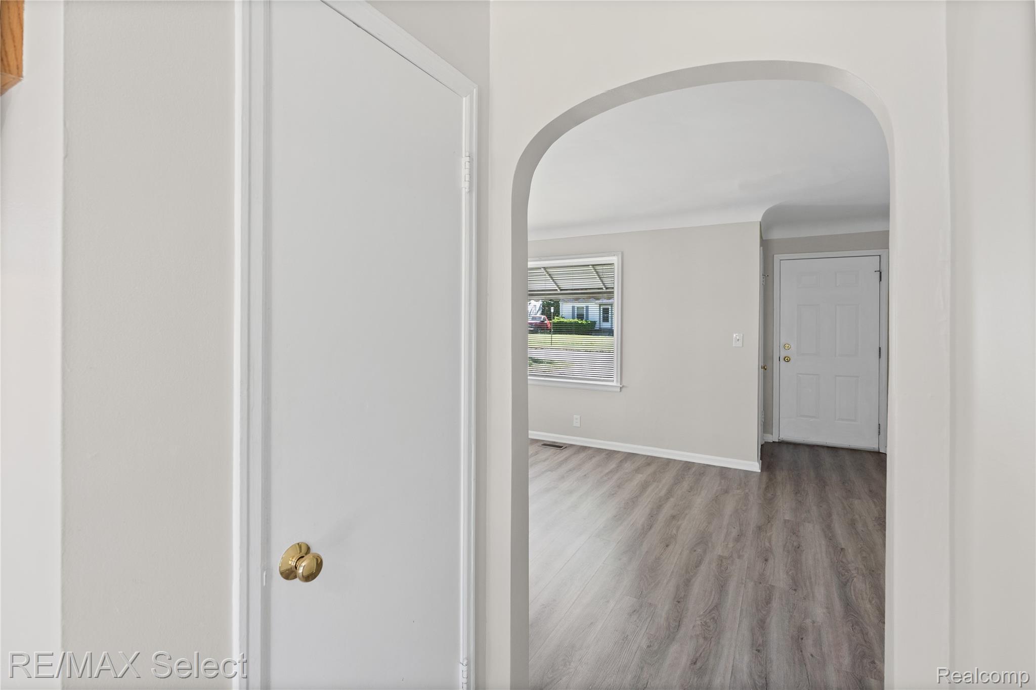 4305 Pengelly Road Flint, MI 48507 - Photo 14 of 36 4305 Pengelly Rd 16.jpg