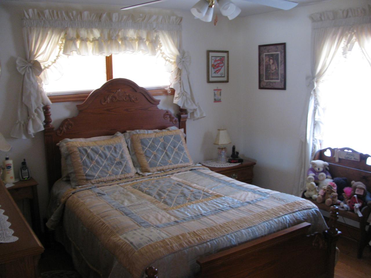 1633 Reece Road Salem, VA 24153 - Photo 10 of 16 The second bedroom in the home