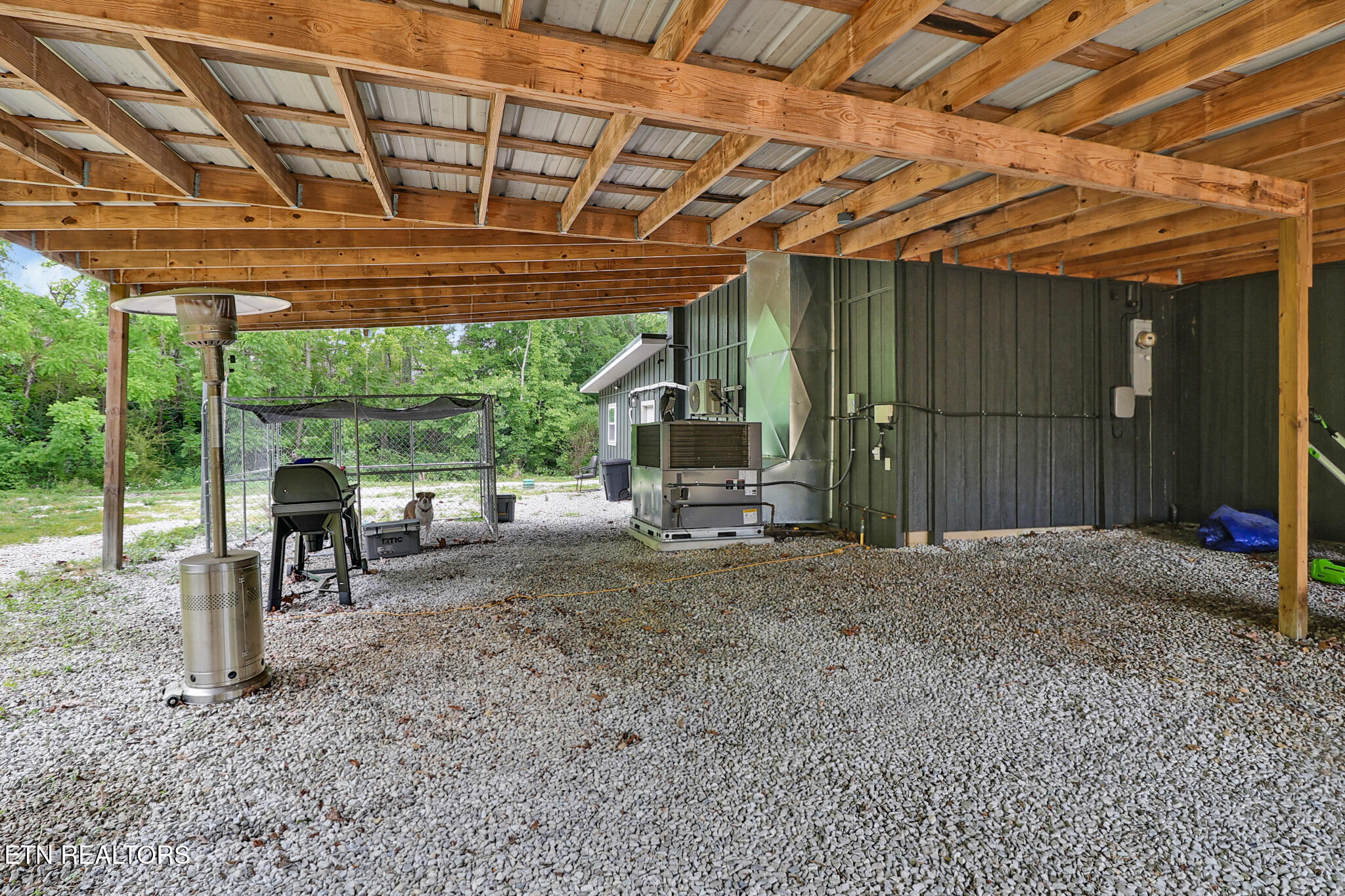 163 Underpass Drive Oneida, TN 37841 - Photo 33 of 40 IMG_0091