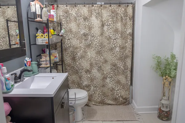 $349,900 | 59 Route West Chicago Il 60185, West Chicago, IL 60185