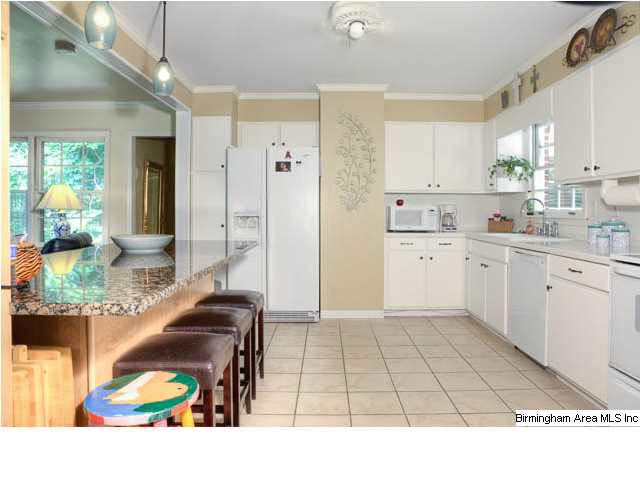 2449 Dolly Ridge Trail Birmingham, AL 35243 - Photo 13 of 29