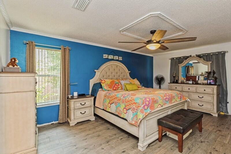 711 Riva Ridge Drive Crestview, FL 32539 - Photo 20 of 35 22_711RiveRidgeDr_2044_FlexMLS800x600_80
