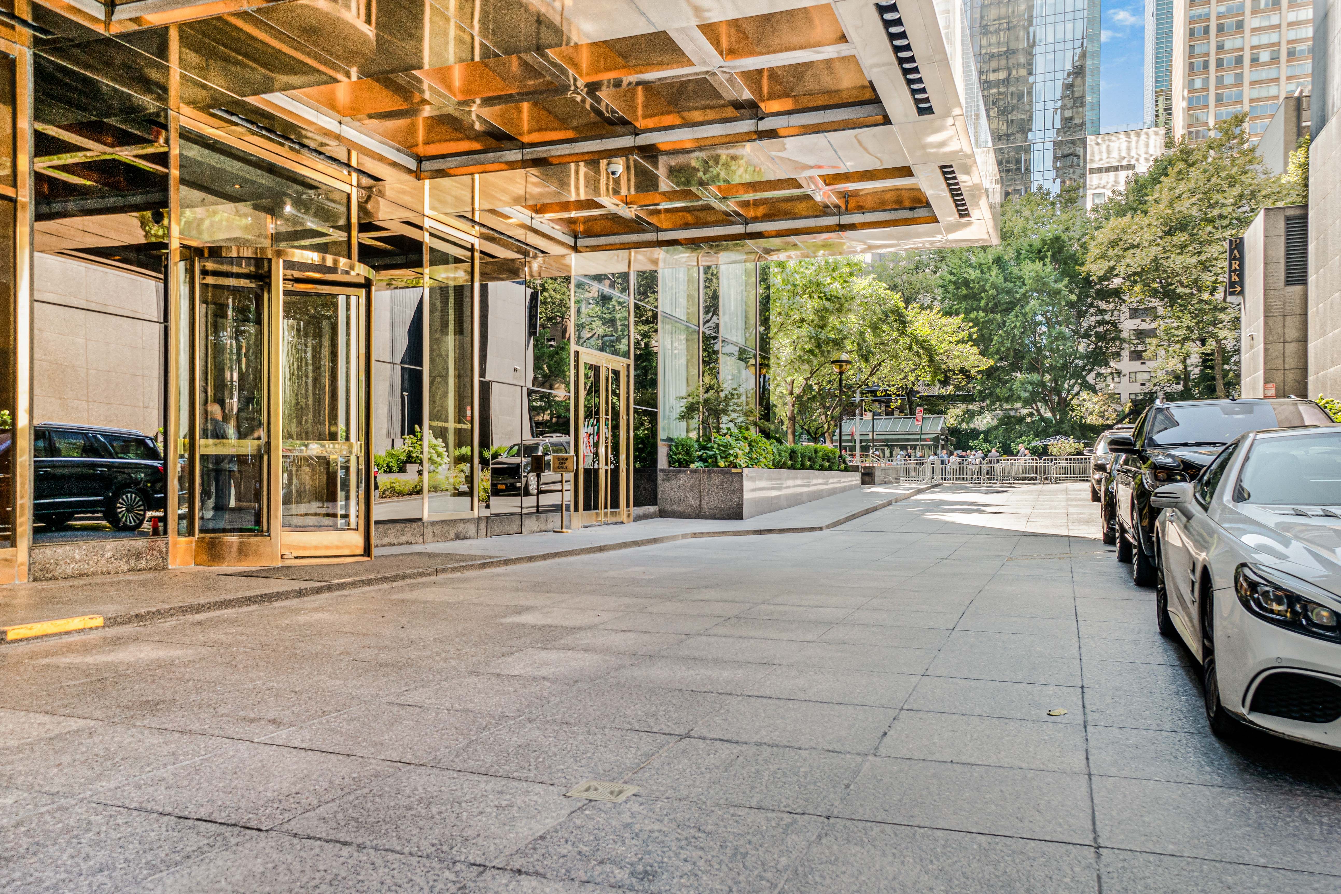 845 United Nations Plaza, Unit 5D Manhattan, NY 10017 - Photo 26 of 28 a view of a street with cars