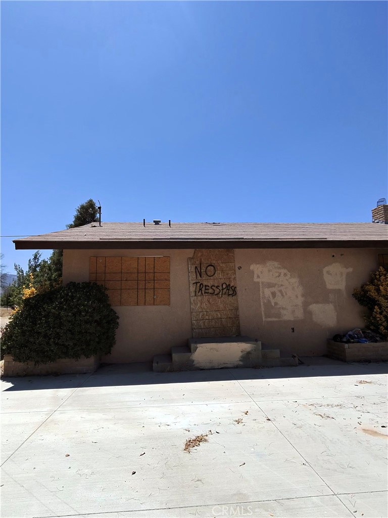 9640 Malpaso Road Phelan, CA 92371 - Photo 5 of 7