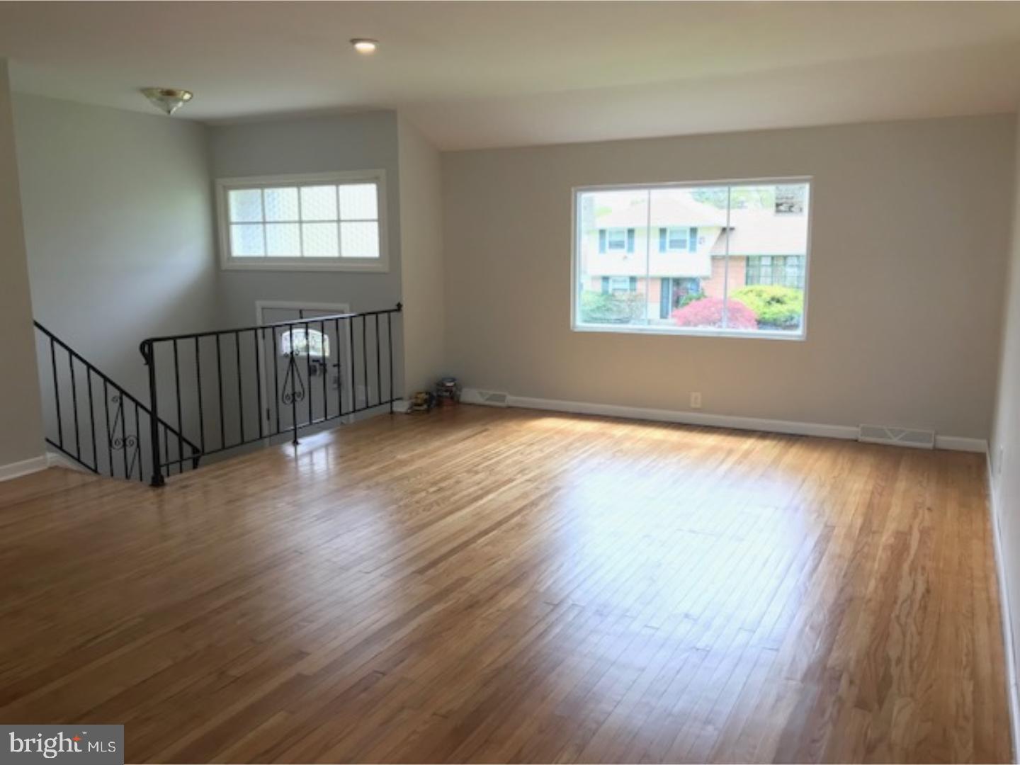 1025 Surrey Road Somerdale, NJ 08083 - Photo 4 of 9 Gallery Image 4