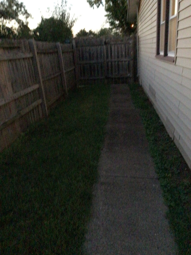 110 West 150th Street Harvey, IL 60426 - Photo 3 of 16